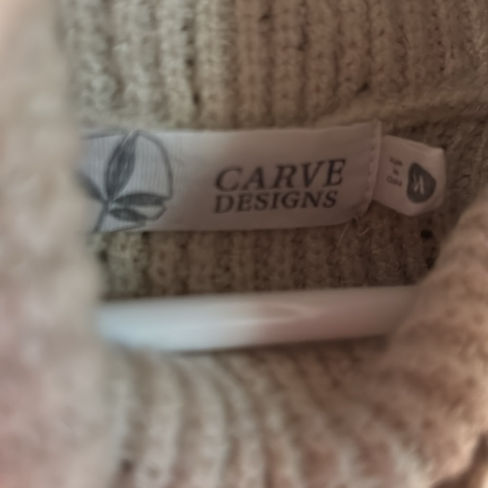 EUC Carve designs Rockvale allover stitch sweater. - Picture 4 of 7